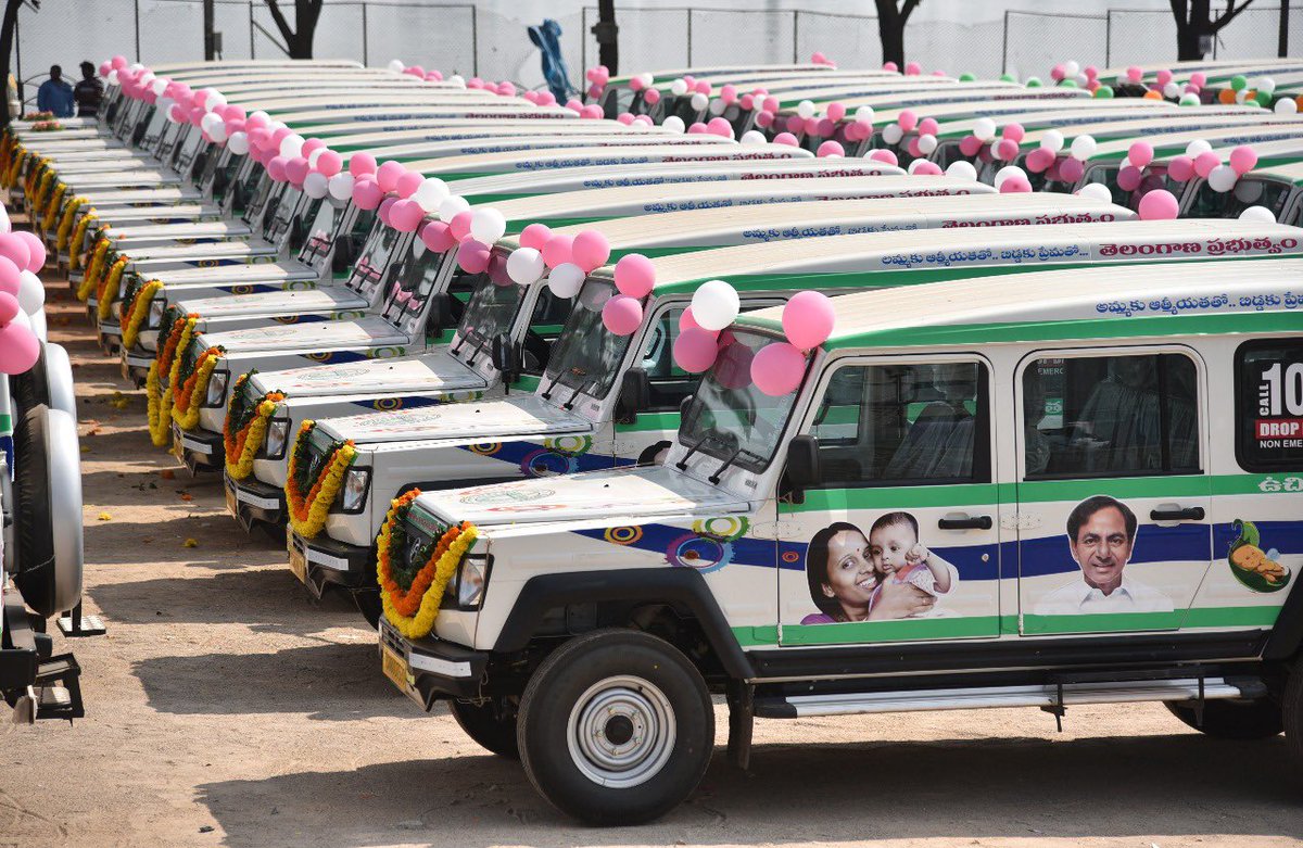 KTRBRS's tweet photo. Along with KCR Kit, which has 16 items necessary for the mother &amp; child, a financial benefit (₹13,000 for female child &amp; ₹12,000 for male child) is also provided

After delivery, the mother &amp; child are dropped at home in Amma Odi vehicles;more than 300 such vehicles introduced https://t.co/7nvyVYH37H