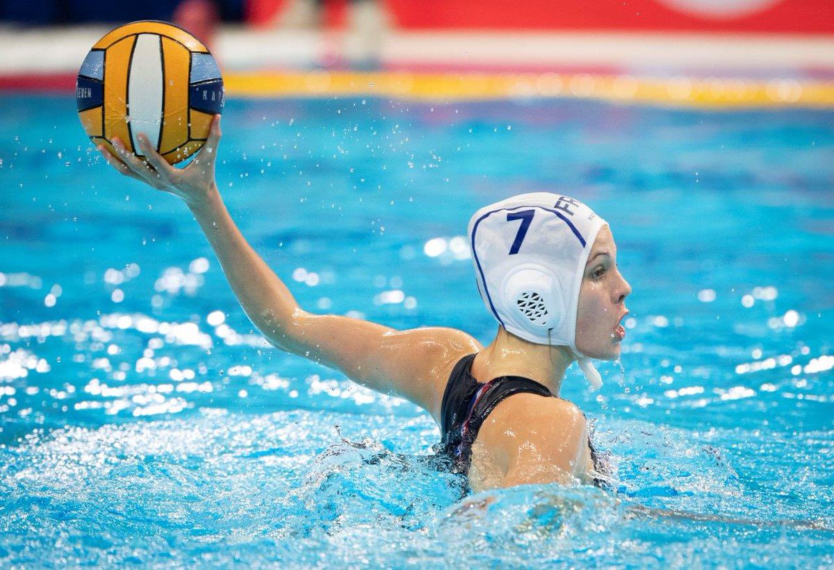 FFNatation's tweet photo. #waterpolo #TQCE
la France victorieuse du Portugal.
L’équipe de France Dames est qualifiée pour les prochains CE qui se dérouleront à Split du 27 août au 18 septembre 2022. Bravo 👏🏻💪Les Bleues 🇫🇷ont en effet battu le Portugal 12-7 (2-0/3-2/2-4/5-1). https://t.co/xo1g03L0z4