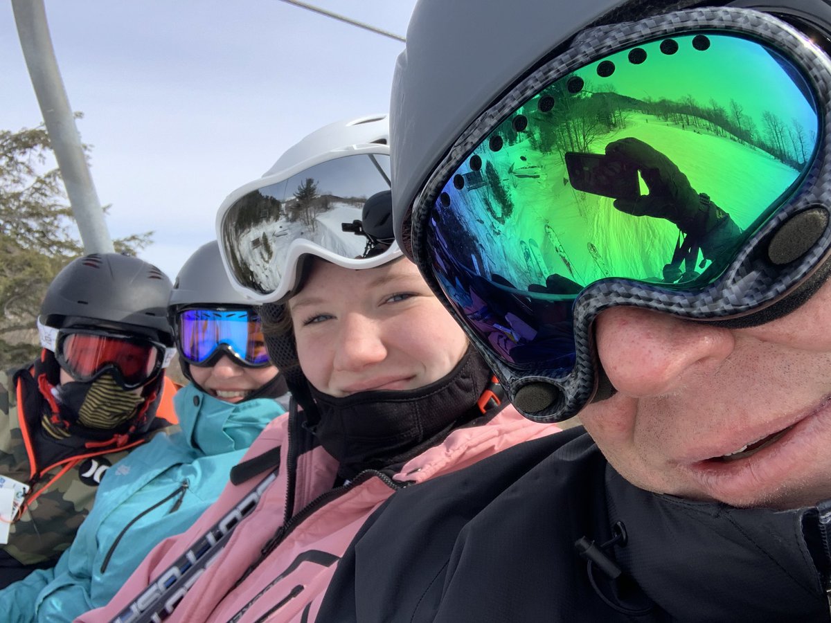 Brad_Dunlay's tweet photo. What. A. Day. #skiadk #skitheeast #JAGLife https://t.co/QKEsZf01F0