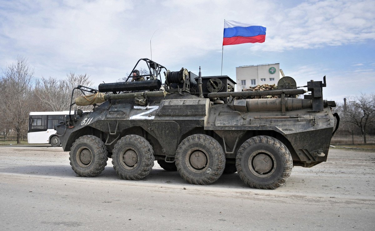 BlitzFalconINT's tweet photo. Why Russia is struggling in Ukraine (Thread)
⚙️ Logistics
🪖 Morale
👉 Flawed planning
Lets cover logistics first, Russian armed forces with in their own territory have always been highly dependent upon solely Russian vast railway networks. Using this Russia was able to quickly https://t.co/M2mGunlJ96