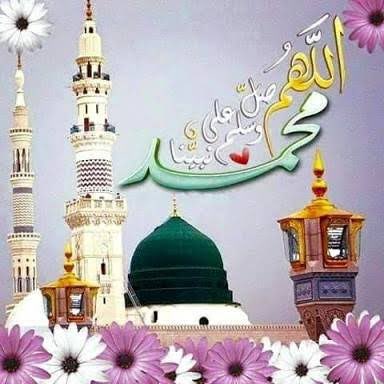 #Listen_to_SurrahAlrehman #Qalandar_Baba_Bukhari         حضرت ابوہریرہ ؓ فرماتے ہیں کہ میں نے رسول اللہ ﷺ کی خدمت اقدس میں حاضر ہو کر چادر بچھا دی۔پھر آپ ﷺ نے اسے اکٹھا کر کے میرے دل پر رکھ دیا اور اس کے بعد میں کچھ نہیں بھولا۔( ترمذی شریف جلد دوم ابواب المناقب حدیث ۳۶۰۰)