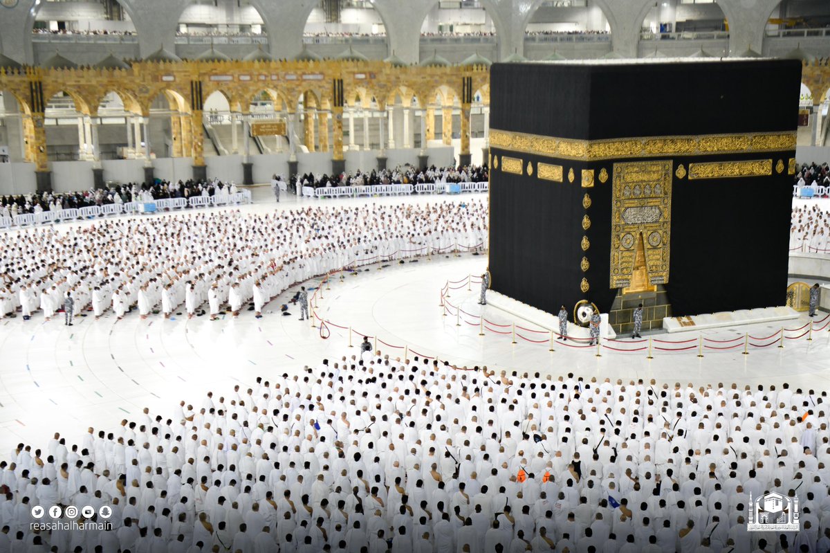 HaramainInfo's tweet photo. Beautiful Images from Masjid Al Haram since the removal of the Social Distancing requirements at Masjid Al Haram &amp; Masjid An Nabawi https://t.co/ophTr5XLl3