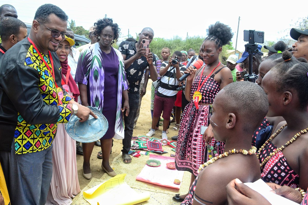 HassanOmarH's tweet photo. Yesterday I had fruitful engagements in Bamburi and Shanzu Wards in Kisauni Constituency while meeting the area residents and attending school functions hosted by @UDAKenya MCA Aspirants Dorris Dama Katana and Elizabeth Kadzo respectively. https://t.co/KiARfyfY44