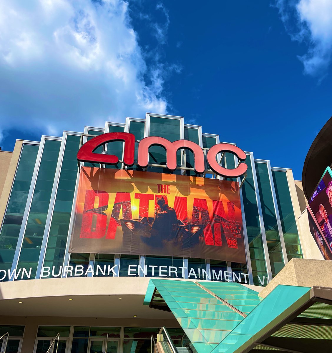 KristiJune's tweet photo. Watched #TheBatmanMovie today, what did you think of THE movie? https://t.co/z4uKnPJuCI