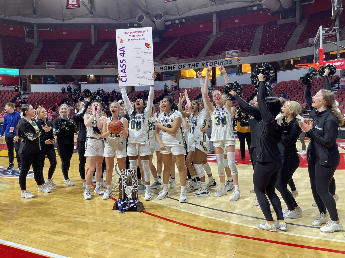 SHS_girlshoops's tweet photo. 🏆2022 IHSA STATE CHAMPIONS!🏆 https://t.co/vh0ppGjtLU