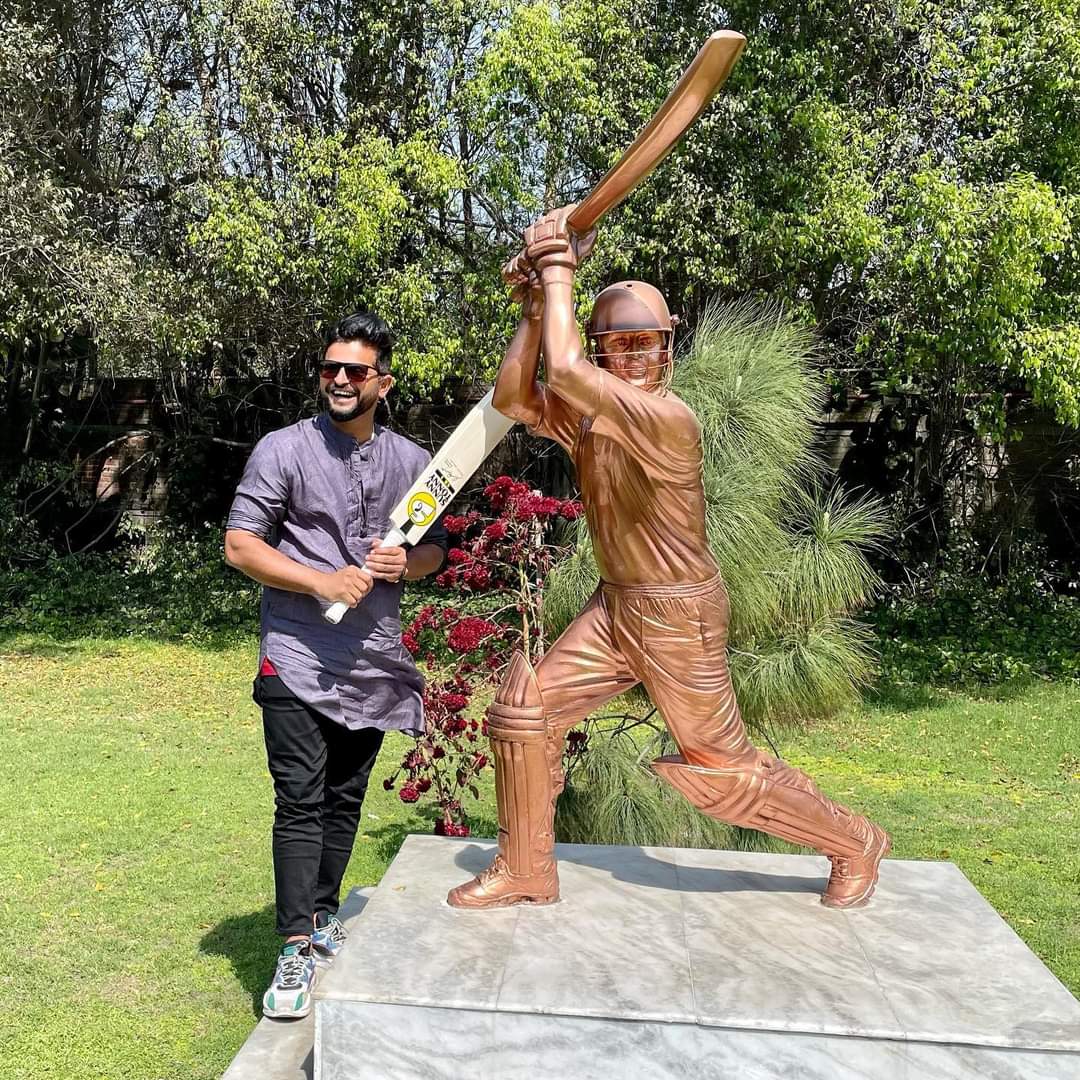 akasureshraina's tweet photo. Last year on this day❤🙏 

@ImRaina #SureshRaina #SGFactory https://t.co/qYWCupDdFH