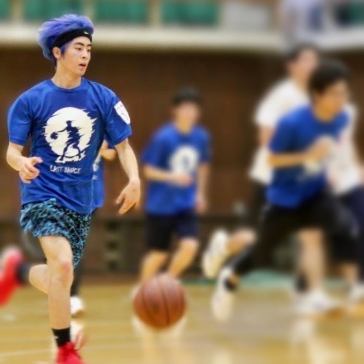 kshin_zaisei's tweet photo. 【76期執行部紹介】
記念すべき第一弾は我らの代表、ぎだ！！🥳✨

・柳田洋輔（経済学部）
冷静沈着で頭脳明晰！そのカリスマ性はもちろんのこと、スポーツだってできちゃいます！🏀この頼もしい代表についていけば大丈夫さっ！🦸‍♂️

#春から慶應
#経済新人会
#経新財政 https://t.co/v9NJu2doZJ