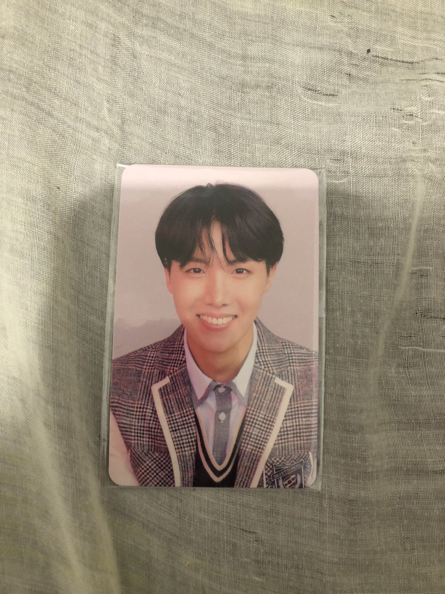 JustJ00n's tweet photo. Please help RT
wts lfb bts ph
PH Only
Decluttering Sale

BTS SG 2022 Suga Magnet - 250 Php
Love Yourself Answer Jhope PC - 350 Php
2021 Army Membership Kit pc + Id photo- 250 Php per member

mop: gcash/bdo/metrobank
mod:lbc/j&amp;t https://t.co/4vn1ZQIYVL