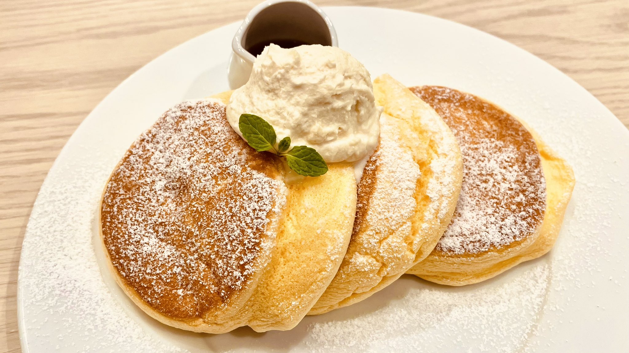 きたむらけんじ KITAMURA KENJI on Twitter "からのぉ……ハマスタから徒歩5分「幸せのパンケーキ」休日のテッパン