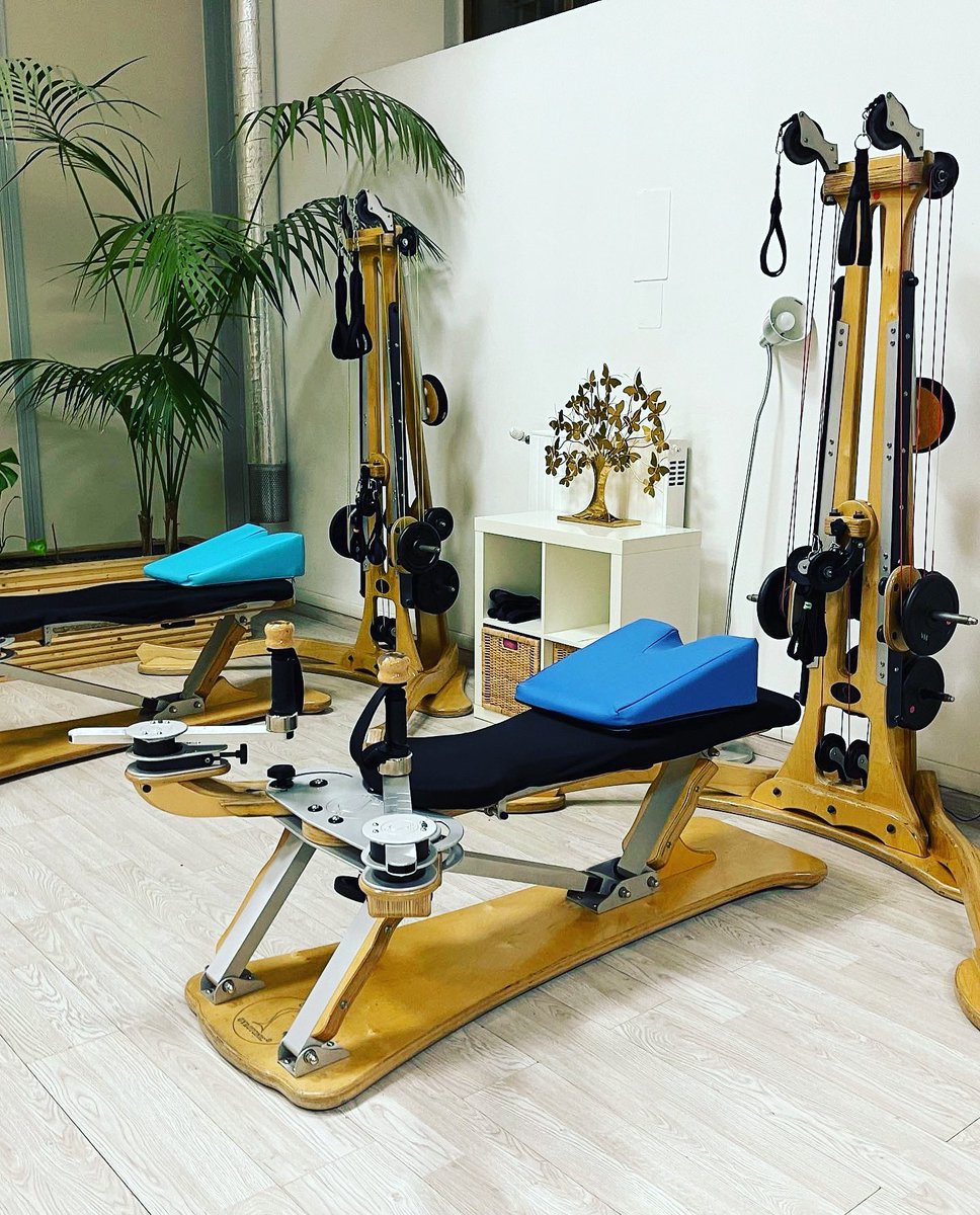 MaxRatta's tweet image. Annuncio: cerco una Pulley Tower Gyrotonic usata, modello con gambe di sostegno (come in foto). Trasporto o eventuali spese di spedizione a mio carico. Sono in regola con la licenza GYROTONIC®, massima serietà. Contattarmi sms o whatsapp al 3347059622. #gyrotonic® #pulleytowe