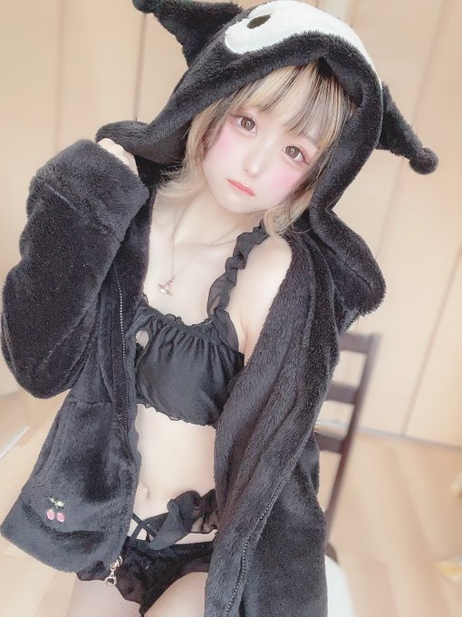 コスプレイヤーゆんのTwitter画像24