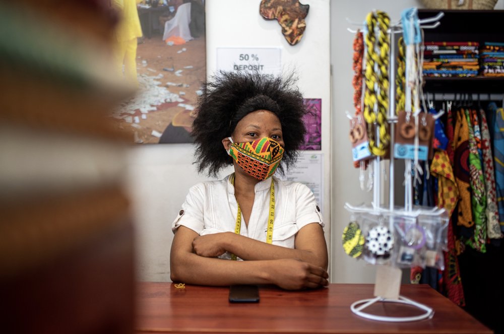 Happy Sunday! Be sure to #DoItAll to reduce the spread of #COVID19:

😷Wear a mask 
 🧼 Wash hands 
↔️ Maintain social distance
🪟 Open a window
💉Get vaccinated 
💪 Cough or sneeze into your elbow