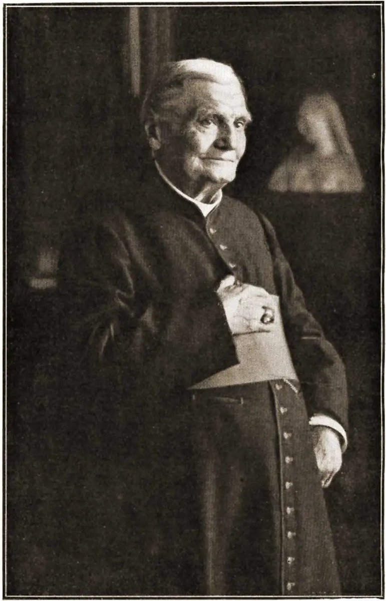 fidepost's tweet photo. "Il n'est pas permis de voter pour un candidat partisan des lois laïques ou décidé à les maintenir. Ces lois attentent à l'autorité de Dieu, maître souverain des peuples et des individus."

Mgr. Jouin, Le devoir catholique à propos des élections. https://t.co/M2BAzvEdrc