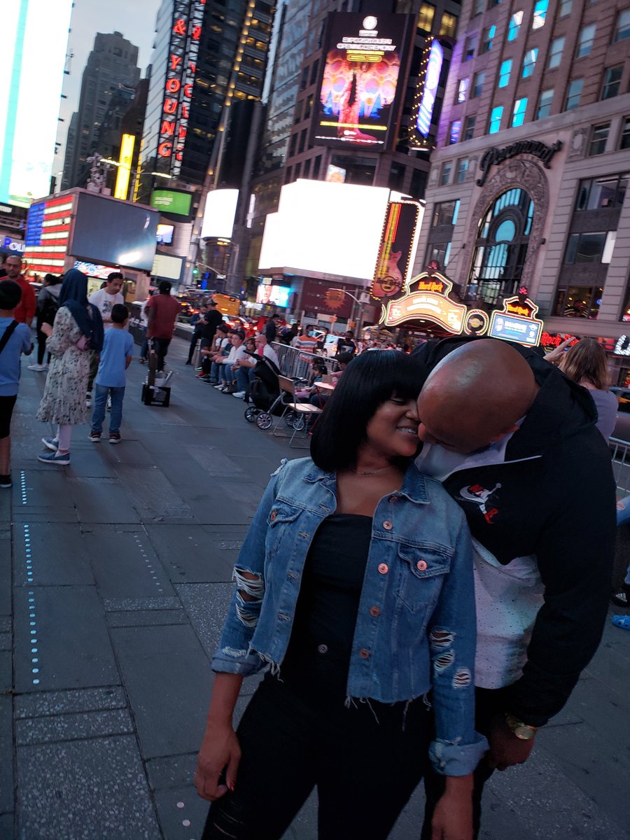 MarriageMyx's tweet photo. Love keeps no record of wrongs. Today is the day to wipe the slate clean. #marriage #forgive #loveisstrongerthanpride https://t.co/PaI4HT5yUH