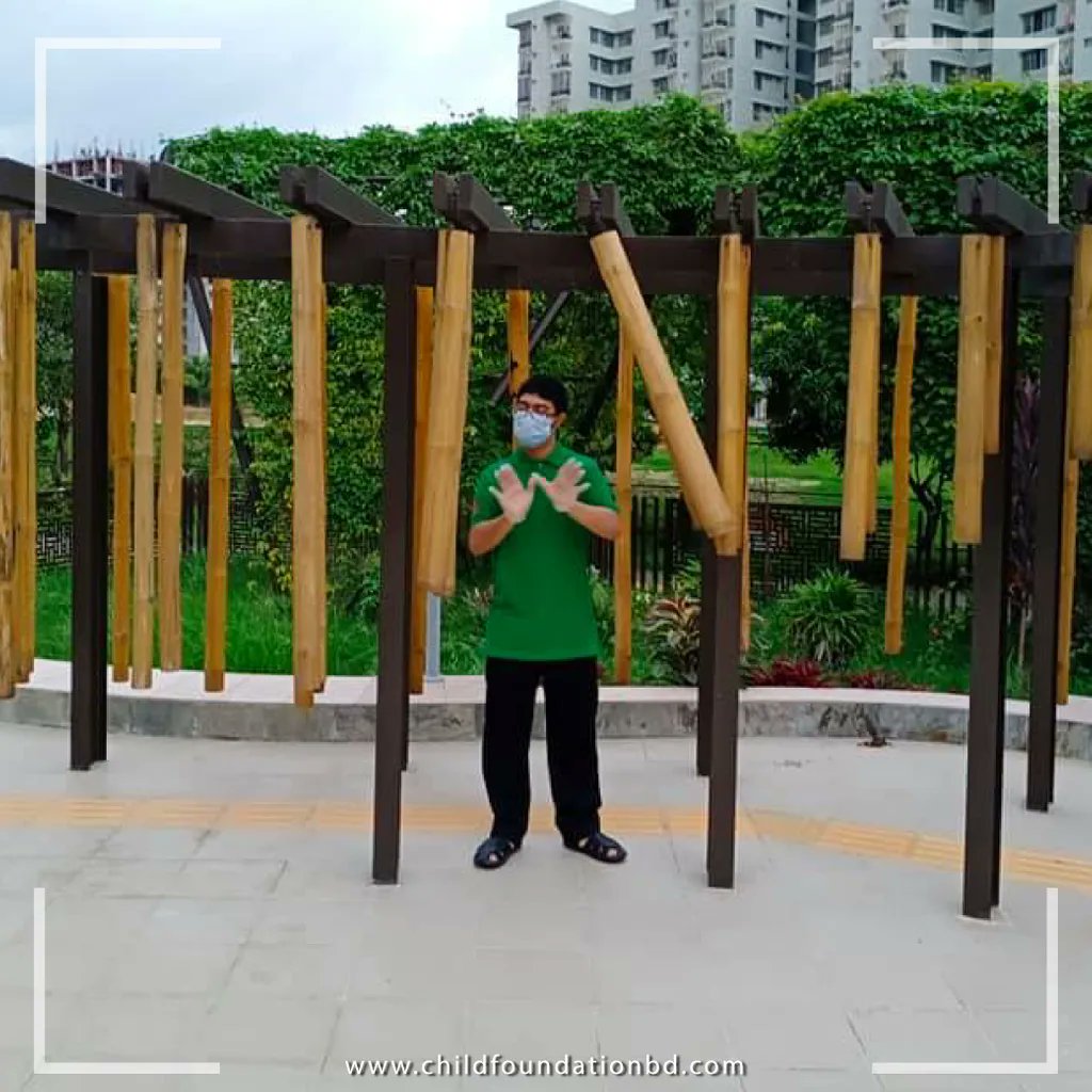 CHILD_BD's tweet photo. আহনাফ ঘুরতে এবং ছবি আঁকতে পছন্দ করে। তার মন খারাপ থাকলে সে ছবি আঁকে । সে খেলতে অনেক পছন্দ করে এবং ডান্স করতে পারে। টেকনোলজি বেইজড কাজে অনেক পারদর্শী। আহনাফ খেতে অনেক পছন্দ করে এবং তার পরিবারকে বাসার কাজে সাহায্য করে। আহনাফের জন্য অনেক দোয়া রইলো, সে এবং তার পরিবার ভালো থাকুক। https://t.co/oSWMCEJfq3