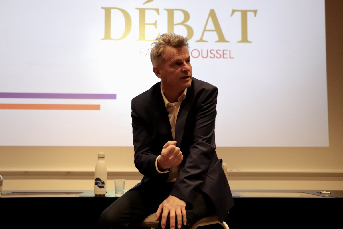 ScPoForum's tweet image. Mardi 22 février 2022, @ScPoForum a eu l'honneur de recevoir @Fabien_Roussel, candidat du Parti Communiste Français @PCF @PCF_67 à la Présidence de la République pour un échange riche et rythmé sur le projet "La France des Jours heureux".
#Roussel2022 #Presidentielle2022