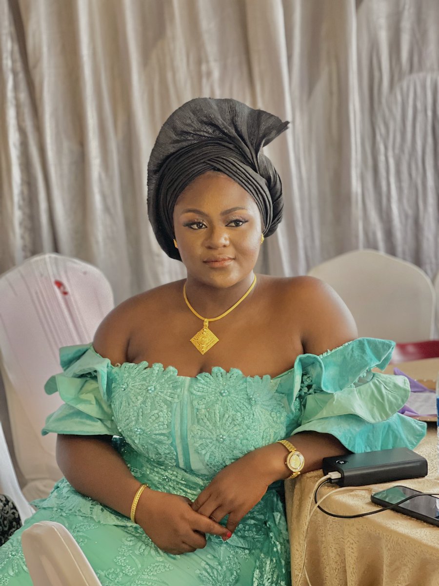 chefg_kitchen's tweet photo. Wedding guest ❤️❤️#DisturbingLagos https://t.co/HB5jLN7kfU