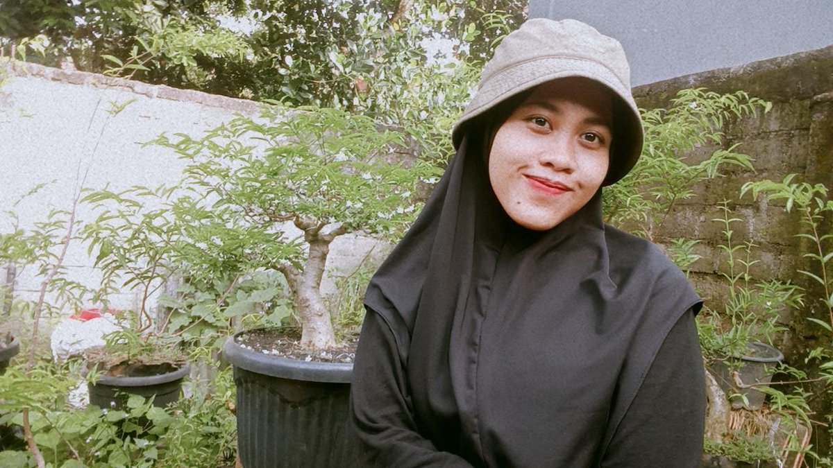 ftrtn_nisa's tweet photo. Anting putri 😁🌳🌲🌿
#wrightiareligiosa #antingputri #bonsaiantingputri #mybonsai #pbbilampung https://t.co/yweGIwYm4b