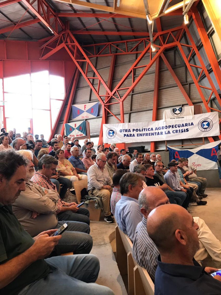 CARSFEprensa's tweet photo. Junto a dirigentes de todo el país, desde CARSFE participamos este sábado 5 de marzo en la Asamblea de la Comisión de Enlace que se realizó en Alcorta. Se analizaron las necesidades y problemáticas de los productores agropecuarios delineándose acciones futuras.  #CARSFE #Alcorta https://t.co/yFnQOGExce