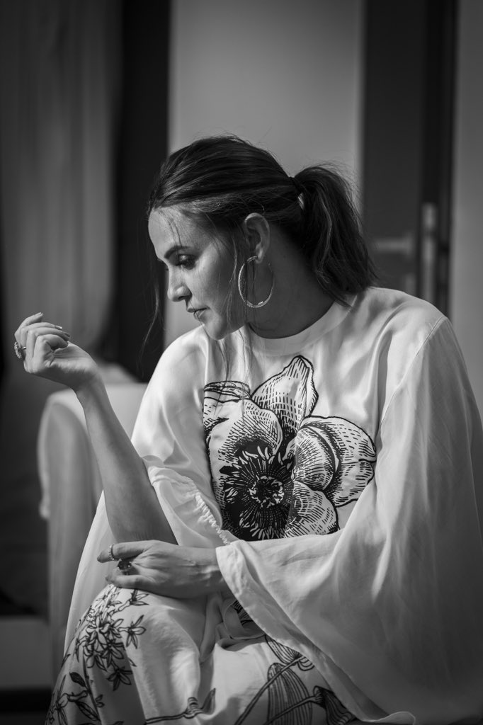 🖤 dressed for success … #aboutlastnight … we celebrated #athursday and the love you showed towards our film … muah @vibhagusain styled by <a href="/ayeshakhanna20/">Ayesha k</a> in <a href="/akok/">akok</a>.in by @viraj_khanna <a href="/anamikakhanna/">rd</a>.in @curiocottagejewelry 📸 <a href="/ikshitpatel/">Ikshit Patel</a>