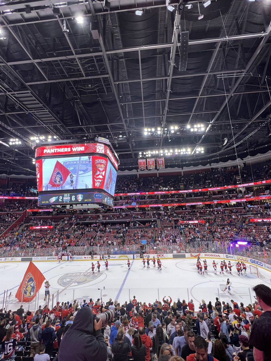 RT @David954FLA: Good morning from your first place Florida Panthers #TimeToHunt https://t.co/wpe7WjiYq0