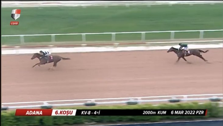 Adana hipodromunda 2000m kum pistte koşulan KV8 koşuyu yetiştiricisi olduğumuz Osmanbey(Bosporus-Barletta/River Special)  jokeyi <a href="/jokeykocakaya/">Gökhan Kocakaya</a> idaresinde 2.06.32lik derecesi ile pist rekoru kırarak kazanmıştır.