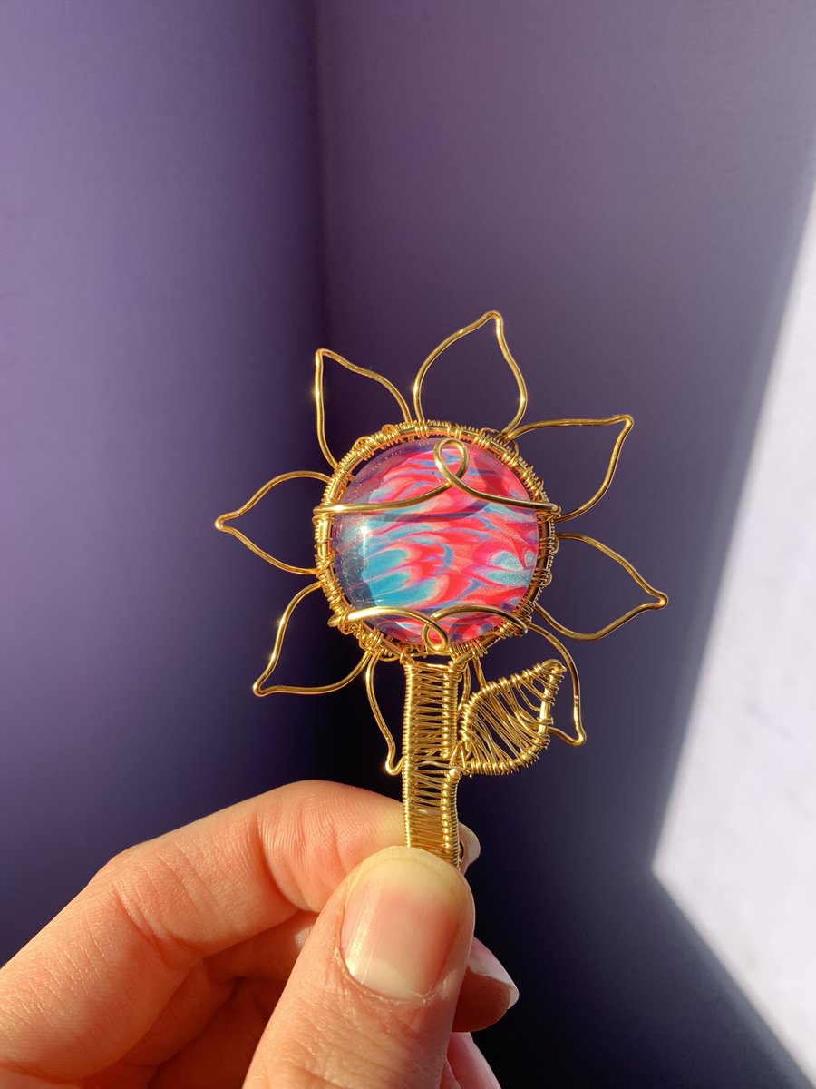 _artbysam_'s tweet photo. i made a cotton candy flower✨
available 3/10 @2pm est https://t.co/fqnFAqrFpg