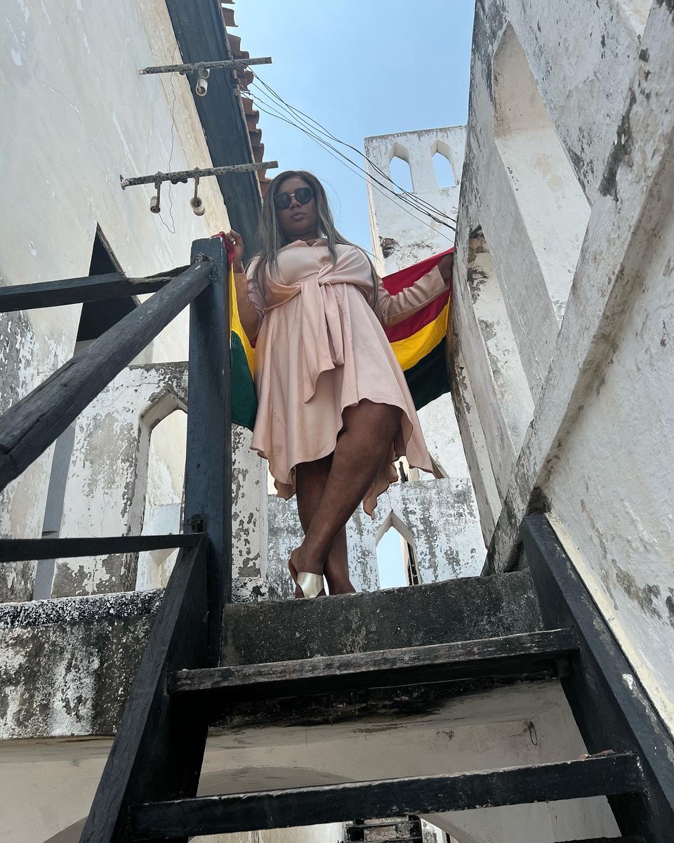 I came to slay beotchez #GhanaAt65 #ElminaCastle #TheNextTVStar