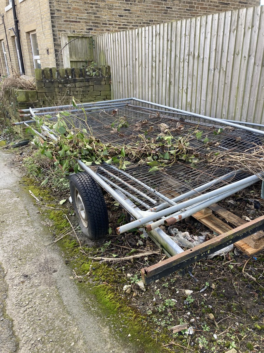 CSW Bev 332 (@332bev) on Twitter photo Team 5
Dealing with abandoned vehicles..and yet more fly tipping..!
<a href="/CMBC_CPT/">Calderdale Community Protection Team</a>
<a href="/332Bev/">CSW Bev 332</a>
<a href="/cswkirsten322/">CSWKIRSTEN322</a>
#cleanergreener
#community
#itsyourtownnotyourtip
#livingstreetscheme Team 5
Dealing with abandoned vehicles..and yet more fly tipping..!
<a href="/CMBC_CPT/">Calderdale Community Protection Team</a>
<a href="/332Bev/">CSW Bev 332</a>
<a href="/cswkirsten322/">CSWKIRSTEN322</a>
#cleanergreener
#community
#itsyourtownnotyourtip
#livingstreetscheme