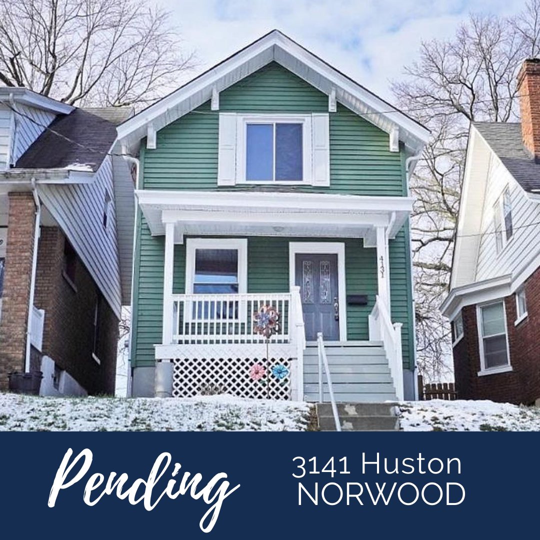 Pending! I worked with the buyer of this newly renovated home in #Norwood. 

#Cincinnati #homesweethome #realtor #realestate #cincyrealestate #SundayMorning