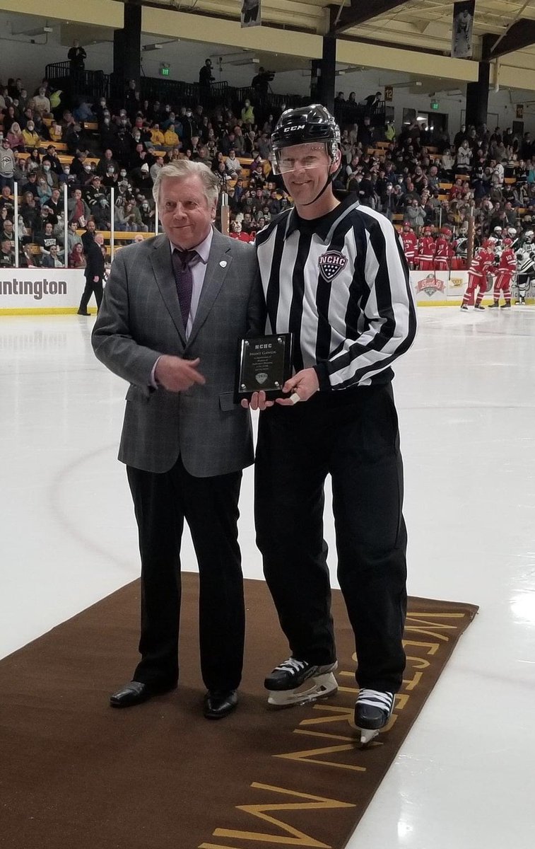 WMHOfficials's tweet photo. Congrats to West Michigan officials Brent Gawlik and John Philo, as they both were honored last night by @TheNCHC for their retirements from NCAA hockey. Brent skated 27 total seasons, and John 25 total seasons. Two great officials, and even greater people. https://t.co/g8fvhiwwHI