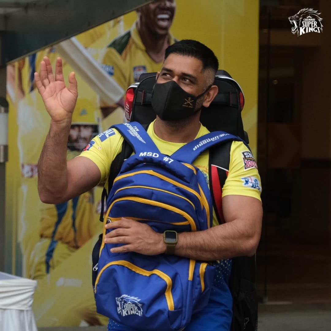 ChennaiIPL's tweet photo. The Hi 👋 we have been waiting for!🤩 Day 1⃣: 🏏

#WhistlePodu #SingamsInSurat 🦁 https://t.co/WgvSPK43Sy