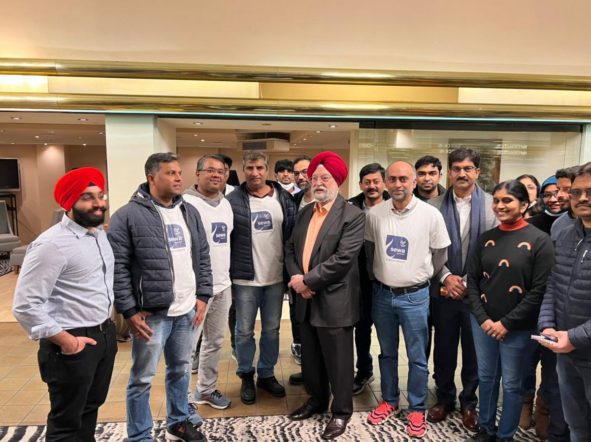 HardeepSPuri's tweet photo. Service Before Self

More than 70 volunteers of @Sewa_Intl in Hungary, joined by 200 more from across Europe, have assisted in #OperationGanga. They have helped in evacuation of over 30,000 students of 
different nationalities from Ukraine so far. 
The world indeed is one family. https://t.co/1pcNk2aKqf