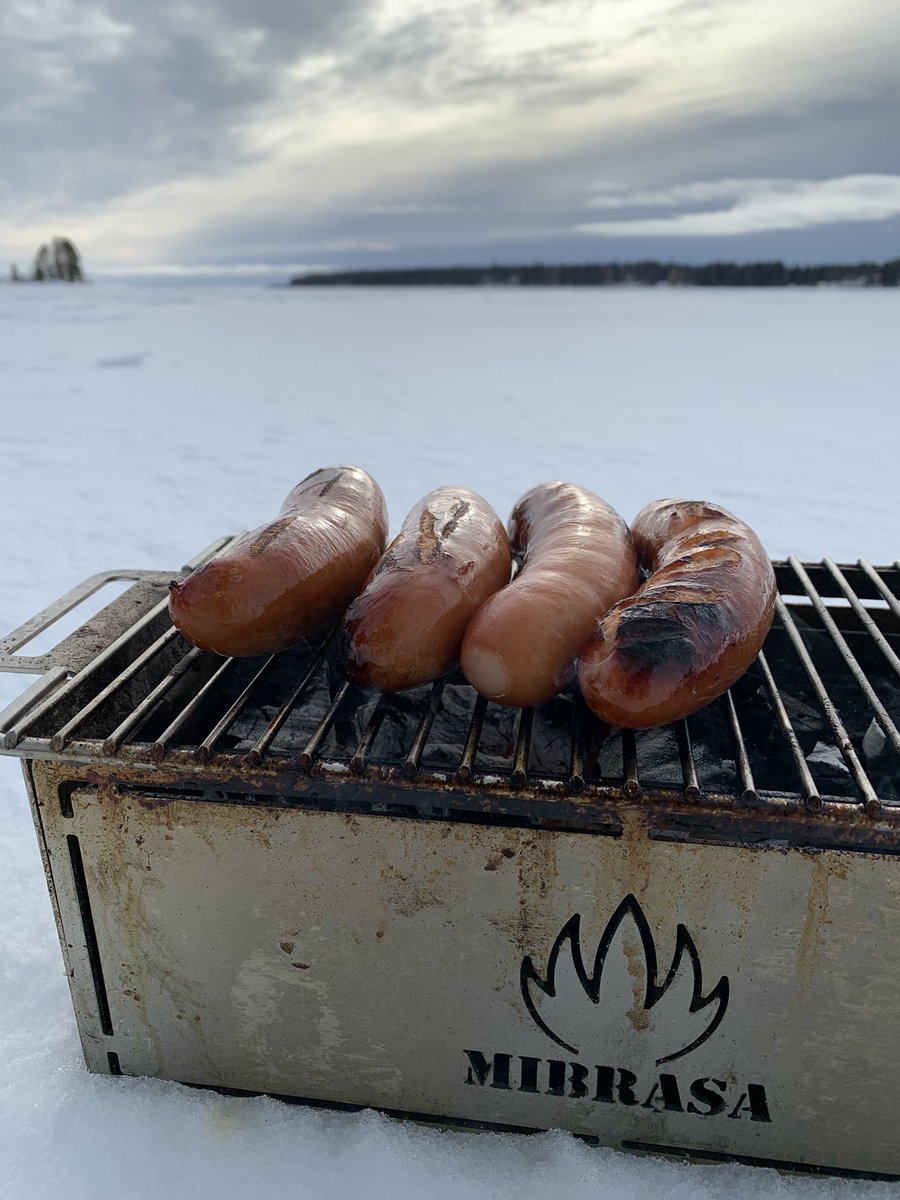 Chef_Esa's tweet photo. Mibrasamaggaratime @Oulujärvi, no fish today #oulujärvi #mibrasagrill https://t.co/0jSletp247