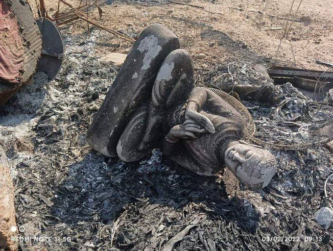 On Feb28 &amp; Mar1, soldiers camped at the monastery &amp; set fire to Thabyayaye village. #MassacreInMyanmarByJunta #2022Mar6Coup #WhatsHappeningInMyanmar