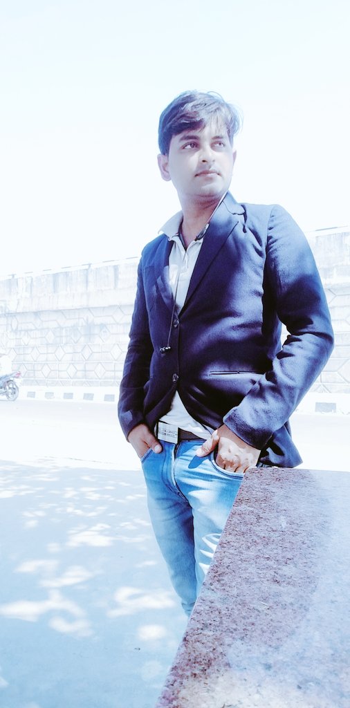 Guddulalpandey's tweet photo. मुख्यमंत्री जी समाज सुधार यात्रा कर रहे हैं,,, लेकिन बिना शिक्षा के समाज का सुधार नहीं होगा,,, और बिना शिक्षक के शिक्षा का स्तर नहीं सुधरेगा,,, तो ध्यान यहां दीजिए यात्रा की जरूरत नहीं पड़ेगी।।
#fix_1to8_notification_date https://t.co/xNcpGbWQtX