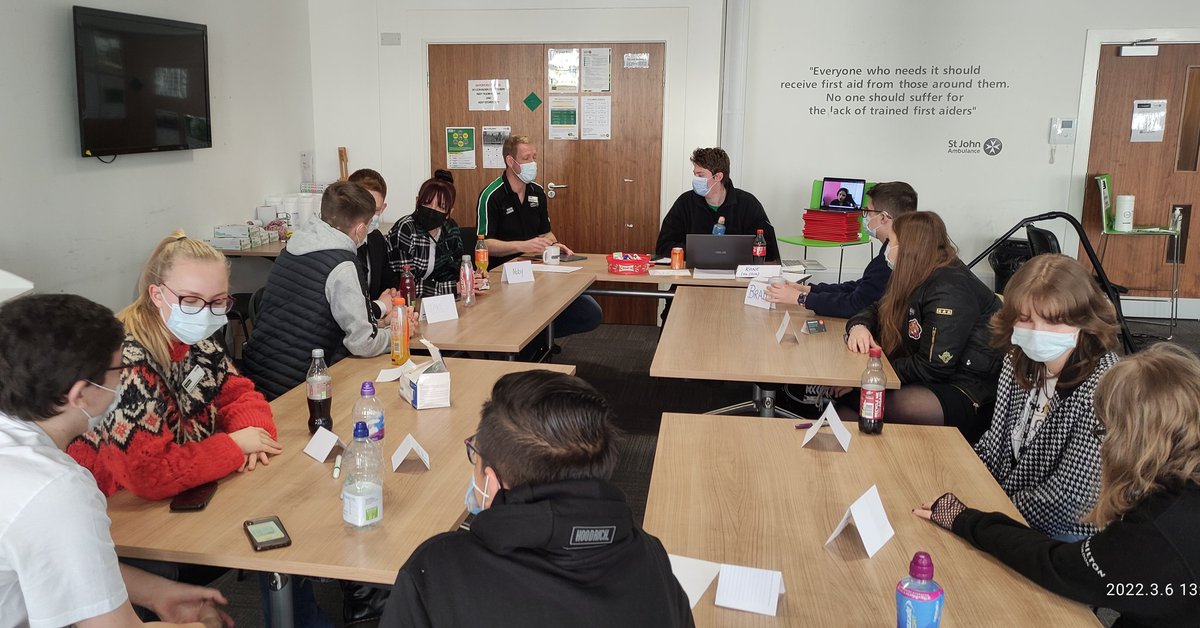 The Regional Youth Forum are meeting today, for the first F2F meeting in 2 years. We're joined both in person and virtually by representatives from all 7 districts.

So far the youth forum have looked at activities for the year of youth, and other exciting new projects.
#MySJADay