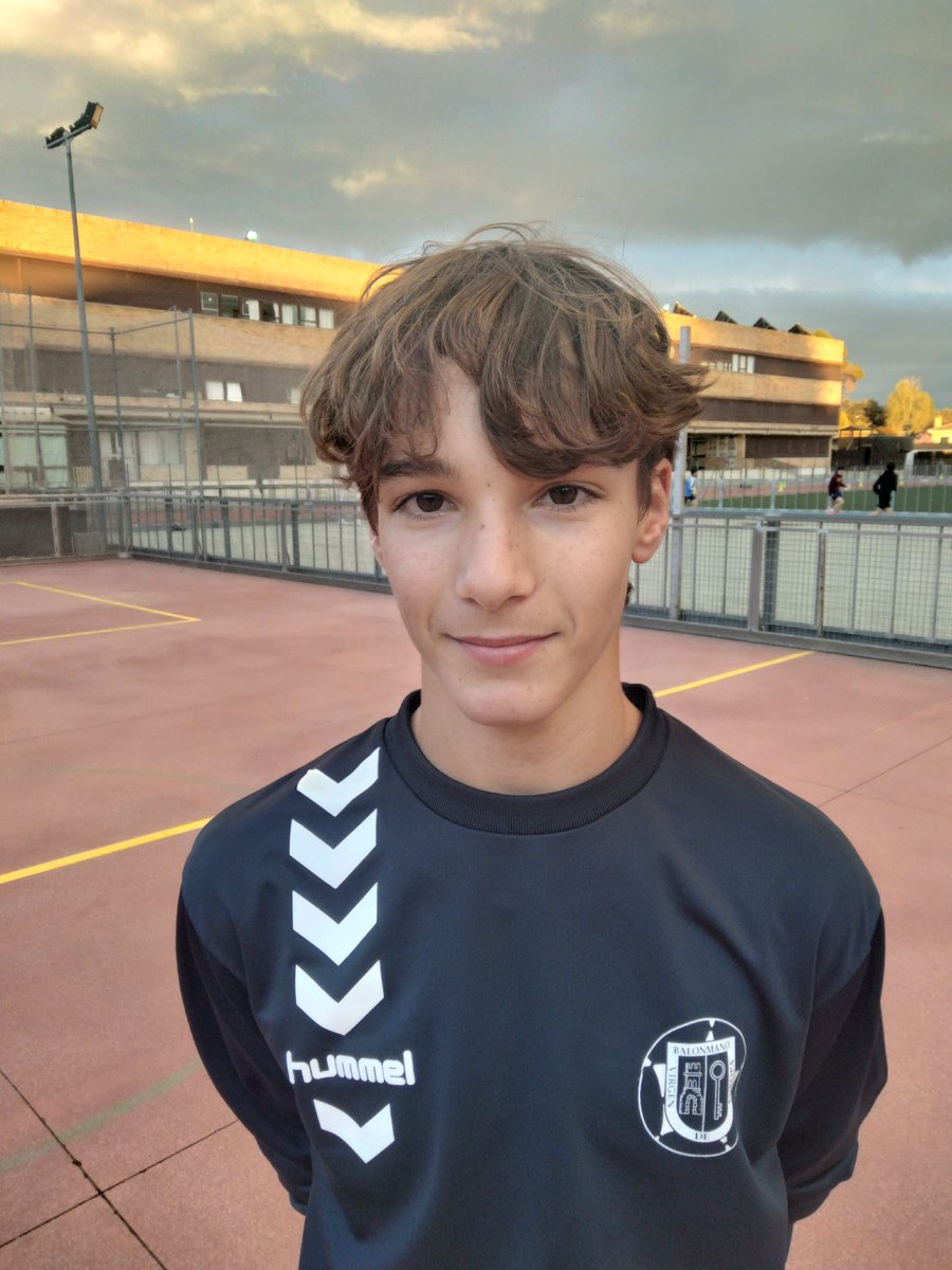 Y entre todos ellos destacamos a Yago Abad, el mejor jugador del partido que anotó nada menos que 1️⃣6️⃣ goles. ¡Enhorabuena!
⚽⚽⚽⚽⚽⚽⚽⚽
⚽⚽⚽⚽⚽⚽⚽⚽