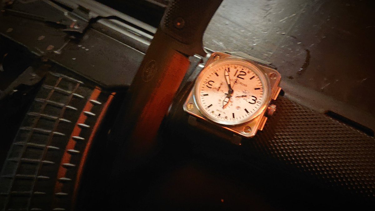 kinpouge_3's tweet photo. SAKOとファルクニーベンで北欧風。ベルロスはまぁオマケで。
#Rk95 #Fallkiven #S1Xb #BellandRoss #サバゲー #エアガン https://t.co/JNP97vT2It