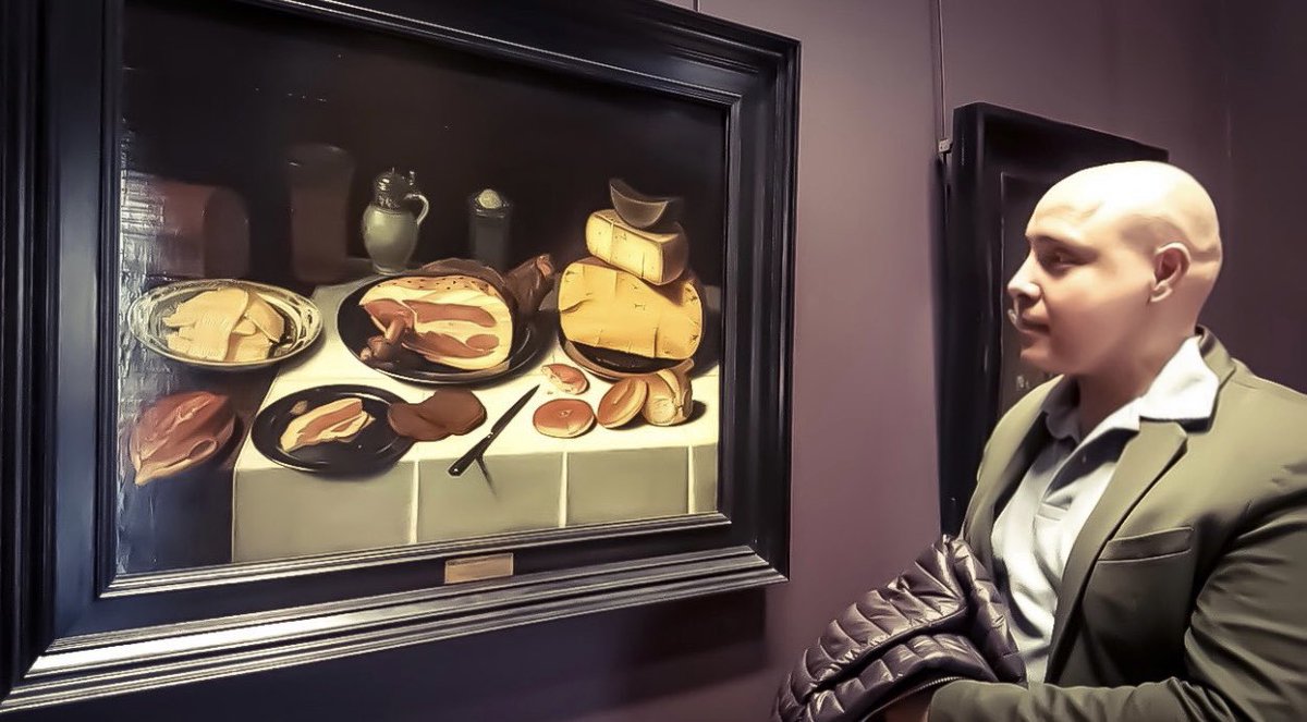 Altro che la Gioconda…best picture in #louvre 🍗🍗🍕🥨