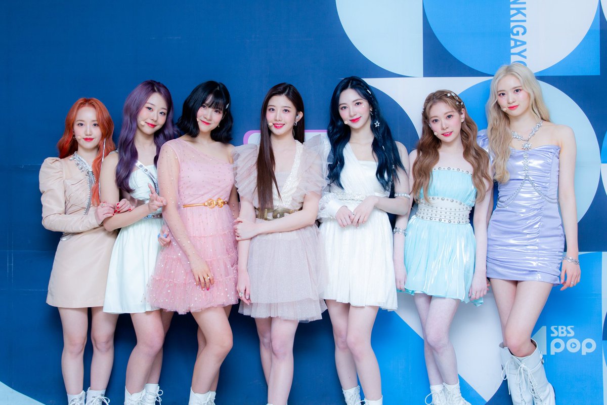 uzooo_c's tweet photo. 돌아와 #인기가요 💞

#CherryBullet #체리블렛 #유주 #YUJU #CherryWish #LoveInSpace https://t.co/pwt2uWUQo8