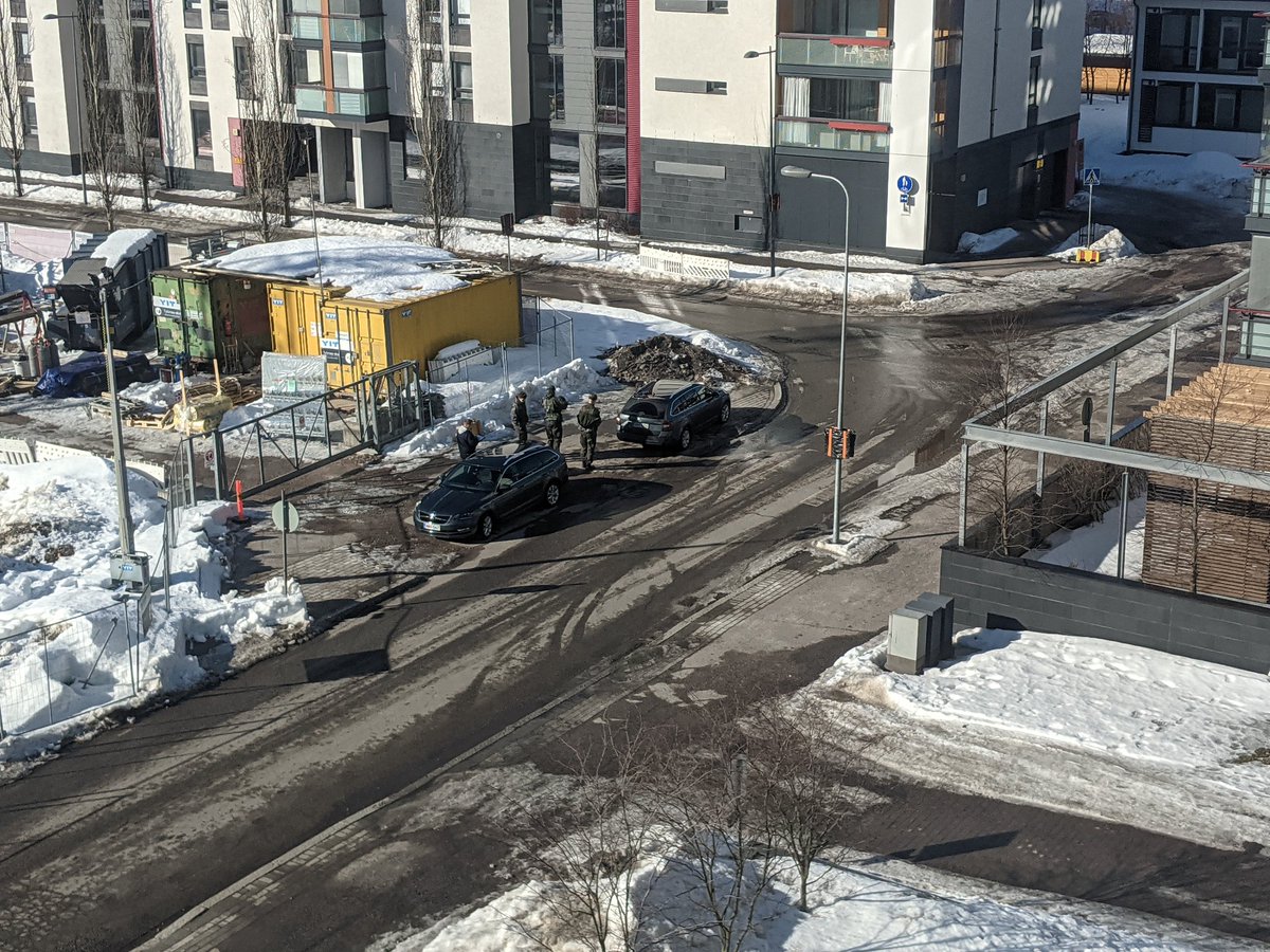 ducksref's tweet photo. Not so comforting nowadays to eyewitness the training of conscripts / military drill with identical Skoda Octavias and WV vans coming every half minute without prior notice. #finland #finnisharmy https://t.co/H98gQZvEBw