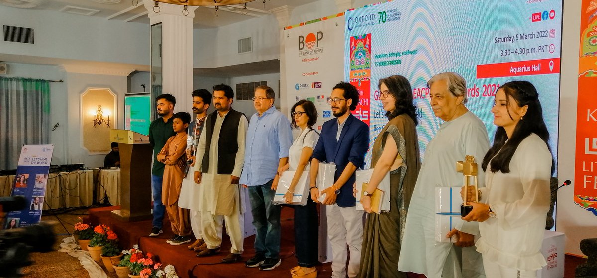 FaizanPpp's tweet photo. I appreciate to Mr.@SHABEER_PS91 and his team for winning 1st position in named #Musafir  in this representating the current issues of fisherman's community. 

#Karachi_literature_Festival
#KLF
#karachi
#appriciate
#fisherman
#shortstories
#docomentory
#Congratulations https://t.co/lWkeWyKWBG