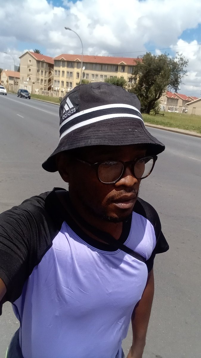 billysigudla1's tweet image. 🏃‍♂️🏃‍♀️ 🤞😌🙄🤟Inkani #running 

#newchallengeaccepted