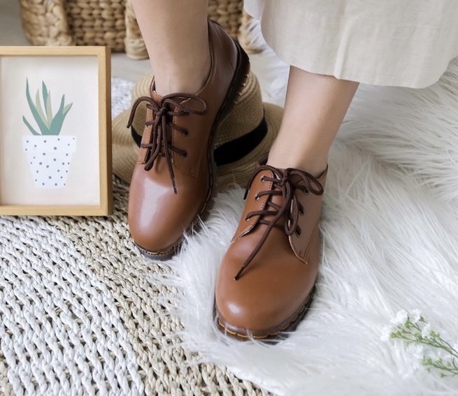 FashionReco's tweet photo. 🍀✨ Rekomendasi Sepatu Wanita/Docmart super cantikk✨🍀

-- a thread -- https://t.co/suUJO4VXh3