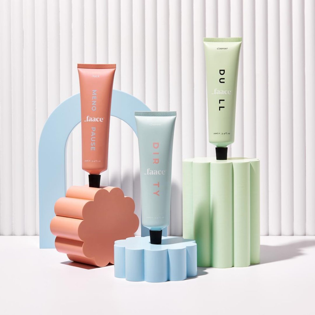 TheRedTreeTRT's tweet image. &quot;Gel or cream cleanser followed by a plumping treat for menopausal skin. Two step skincare for minimal time/maximum results&quot;

#Repost Faace 
📷: Faace
Discover more at: wearefaace.com