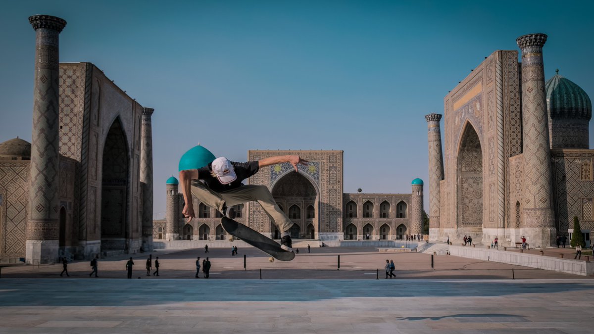 padl_o's tweet photo. Hi everyone! I want to share with you one of the best shots from #redbulllocalhero event. @madarsapse in the background of Registan (Samarkand)
 
1.5 $XTZ - 5/10 ed - @objktcom 
https://t.co/1YEchEV0ZD

#hicetnunc #NFT #skateboarding #photography #nftphotography #redbull https://t.co/lDTs8vFaUw