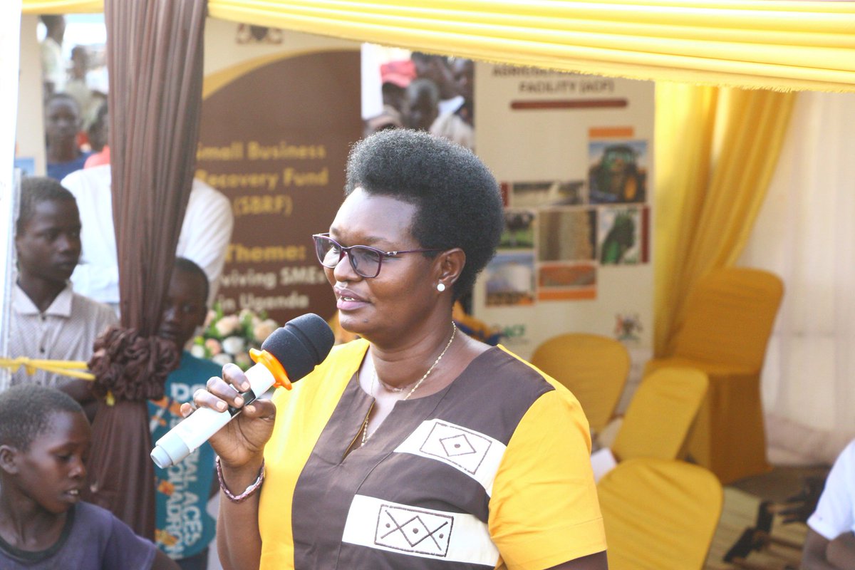 ezyagric's tweet photo. She also added that "Women and men need to engage in agriculture so as to elevate standards of living".
#EasternAgricShow #FarmTheEzyWay #Agrivolution #EndlessFarmingPossibilities https://t.co/w32YPlWVBx