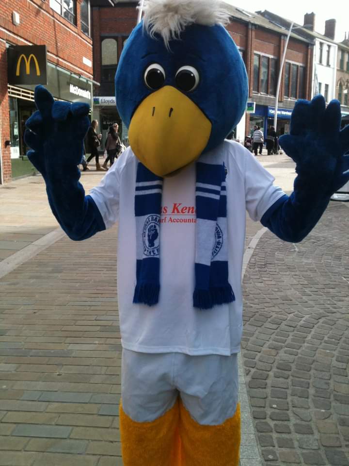 charliewalduck's tweet photo. Hey @Bluey_Barrow I found these pictures of you from 10 years ago in Barrow town centre https://t.co/0PDO5Or8bT