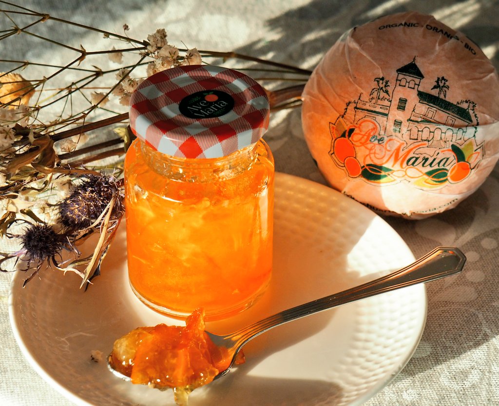🍊Happy Sunday☀️ from Ave Maria Farm🏡🌱🌳! Last chances 🕘 to cook👩‍🍳 your homemade #marmalades!🍯 This year we had a long season and you can still enjoy Ave María #sevilles, available in #natoora, while flowers of the next Navelina #sweetoranges are slowly appearing🌸
<a href="/Natoora/">Natoora</a>